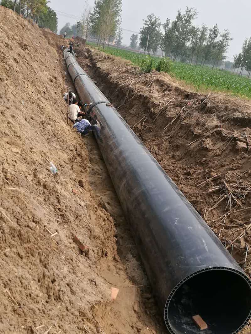 山东省菏泽市鄄城县1200mm双层轴向中空管施工现场